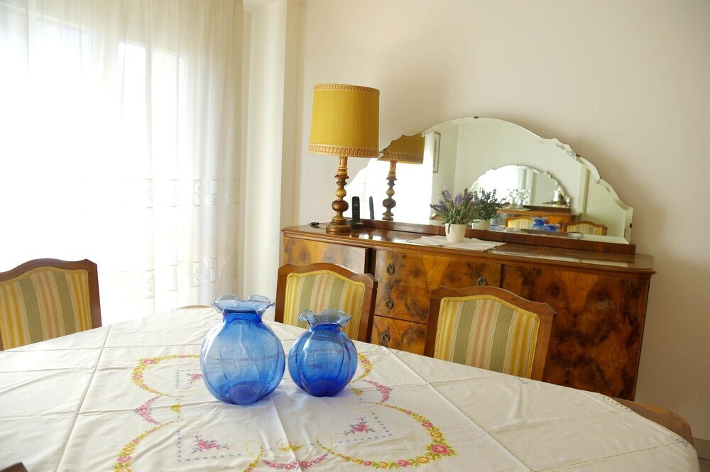 Apartment With 2 Bedrooms in Viareggio, With Balcony - 300 m From the