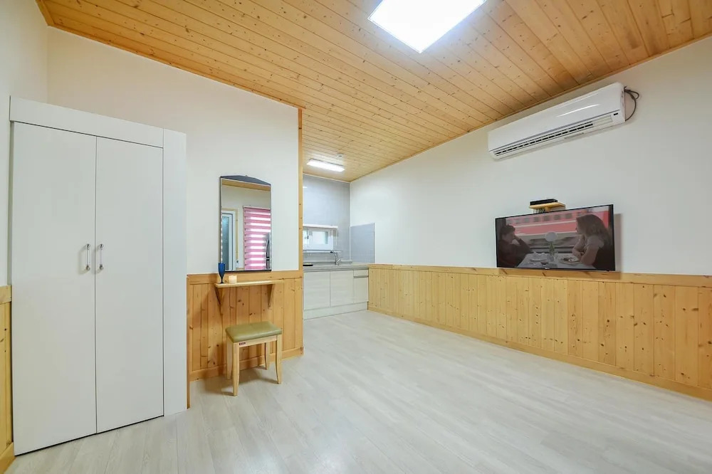 Samcheok Healingcamp Pension