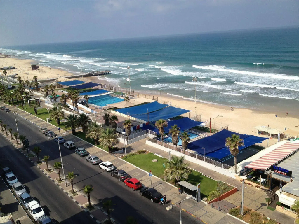 Roxon Sea Sand Bat Yam