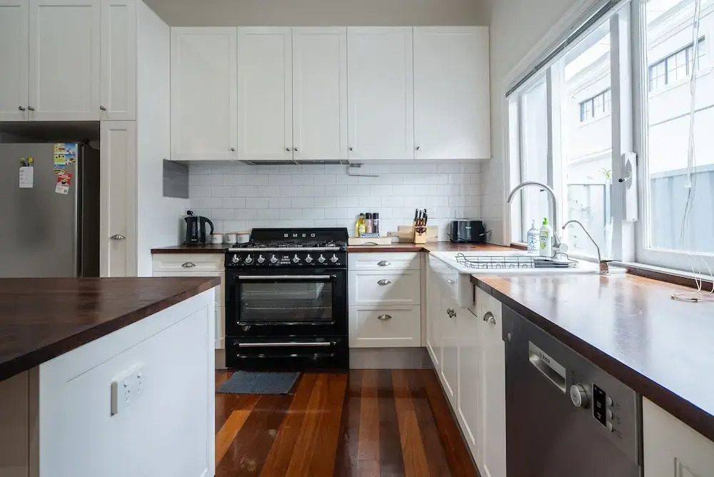 Hyde & Seek Parkside Family Stay