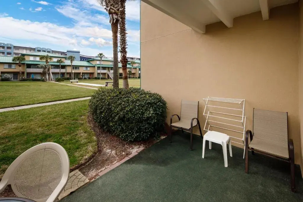 Seaspray Condos 113B