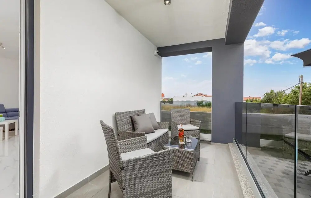 Beautiful Home in Vodnjan With Outdoor Swimming Pool, Wifi and 5 Bedrooms