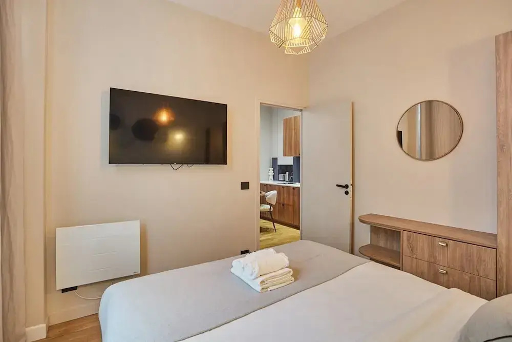Residence Center of Paris by Studio prestige