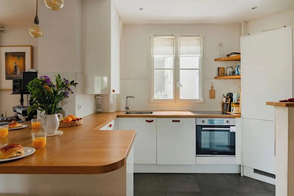 Paris Porte Maillot Design residence