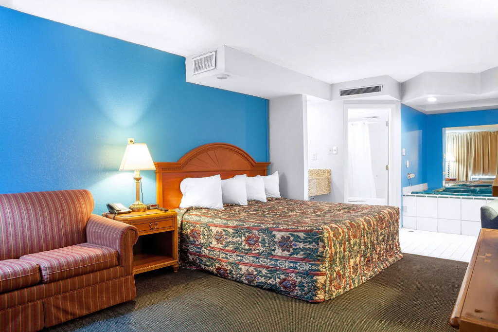 Envi Boutique Hotel Henderson-Evansville South