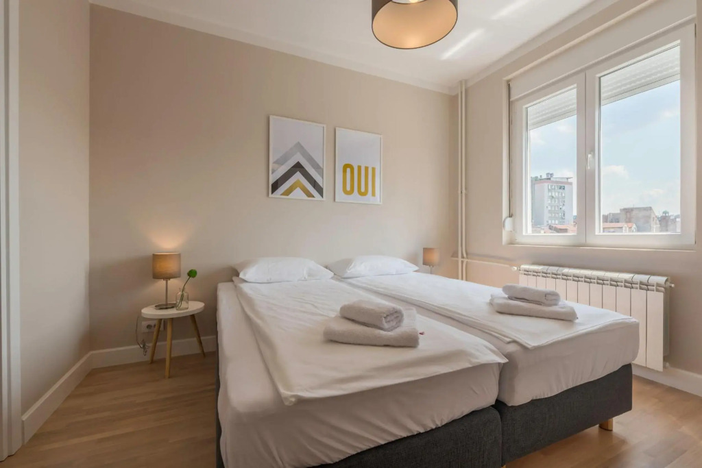 Urban ZEN with View - City Break Apartments