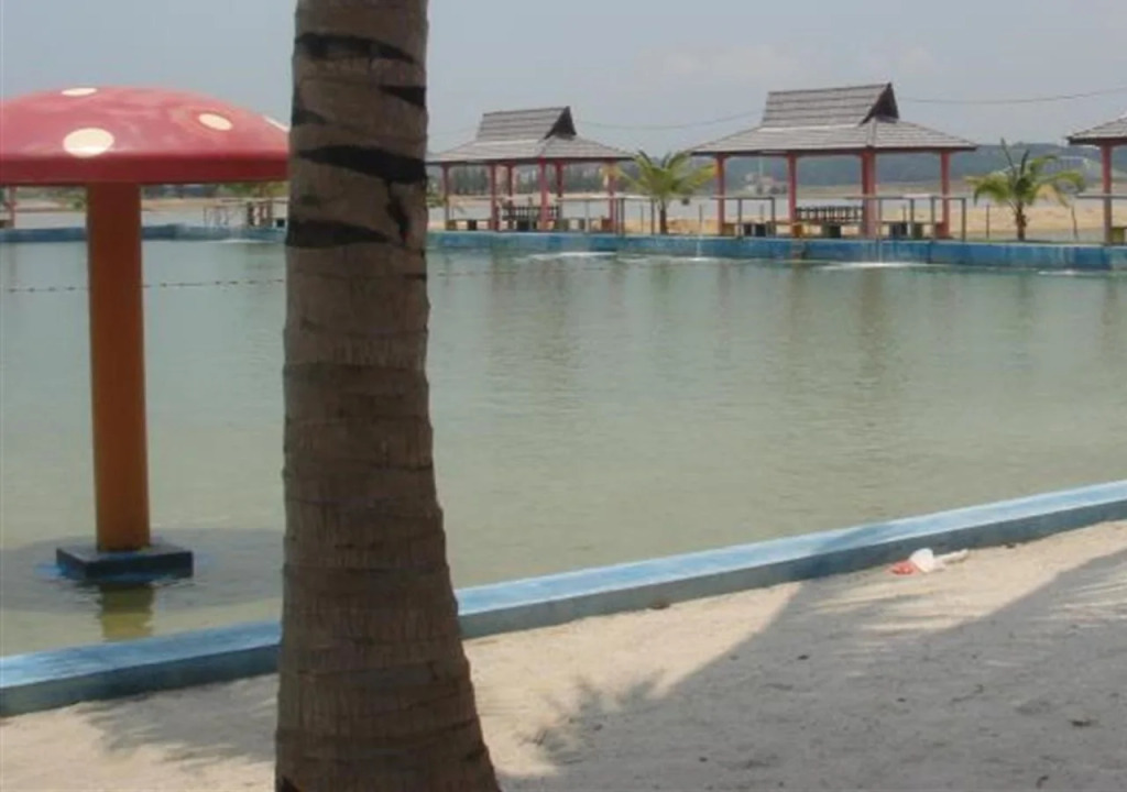 Marina Cove Resort