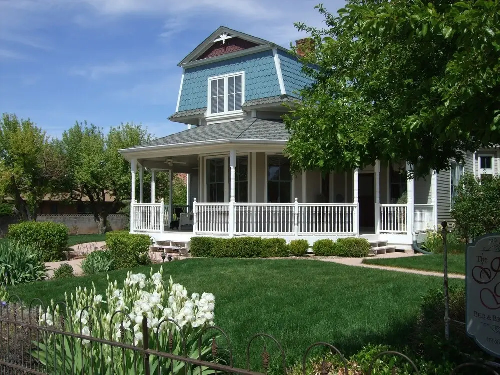 The Iron Gate Inn & Winery