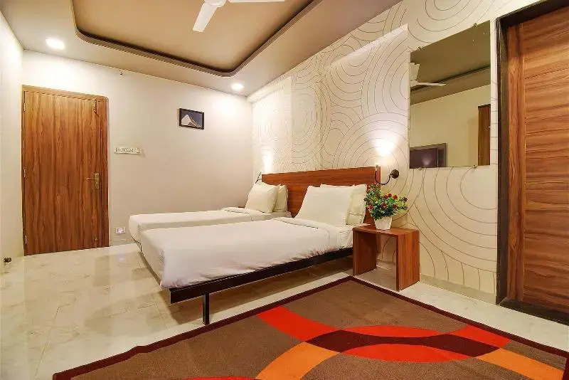 FabHotel Manomay Homes - Nr Manish Nagar