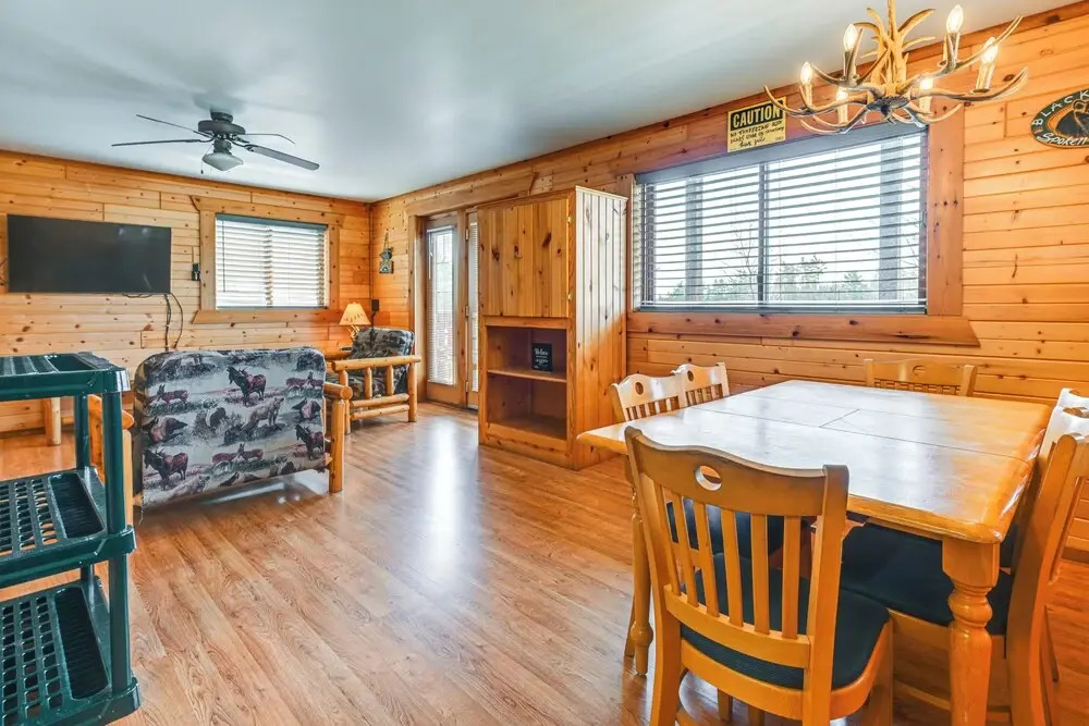 Three Bears Resort Adventure Base w/ Lake Access