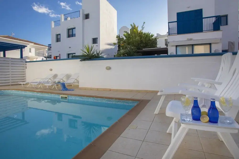 Villa Nicol 31