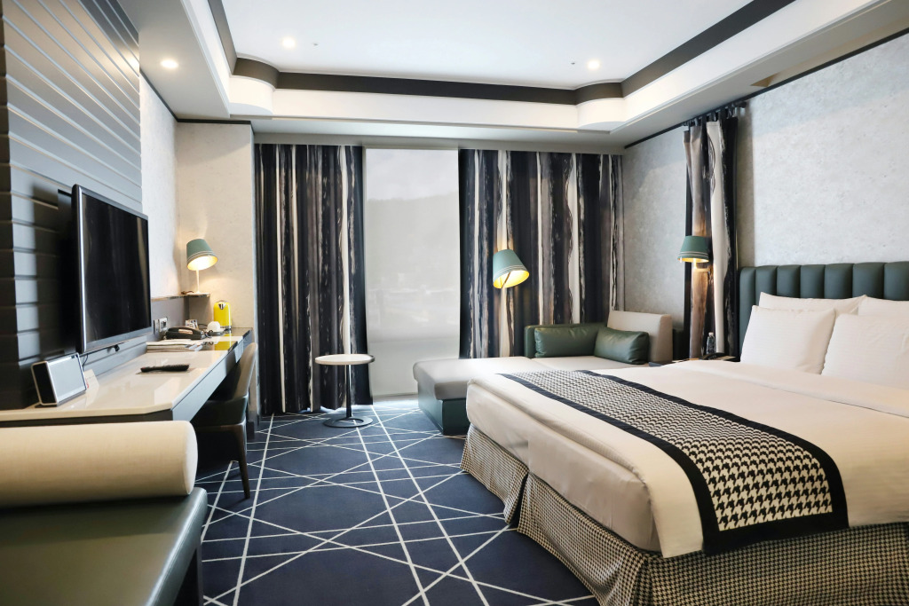 Grand Victoria Hotel