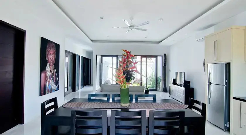 Villa Karo