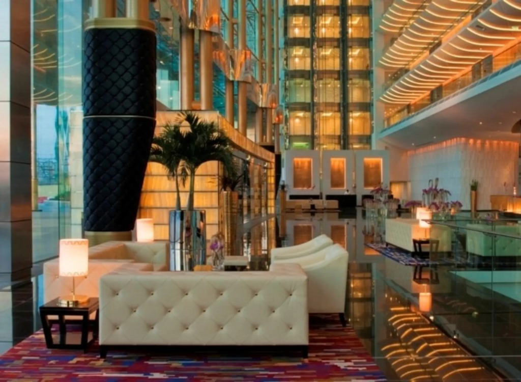 Отель The Meydan Hotel Dubai