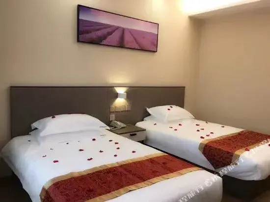 Jun Yue Business Hotel