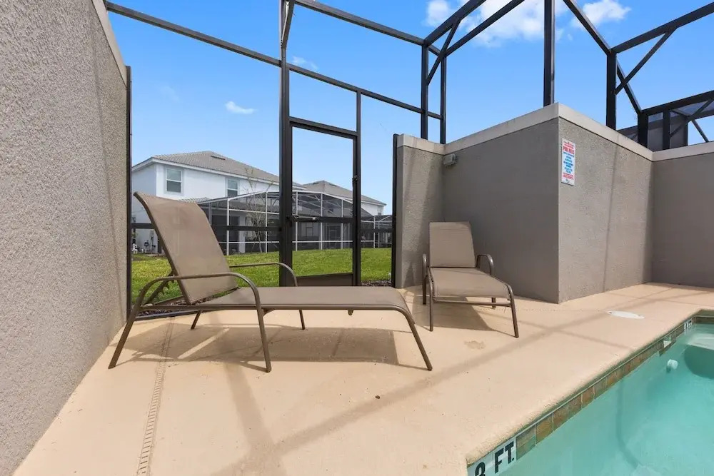 Tr_543r Scenic Champion 5 Bedroom Townhouse
