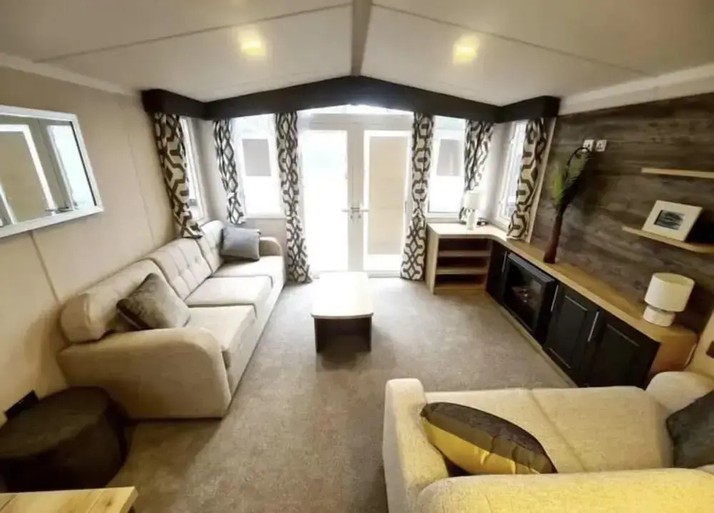 Inviting 2-bed Holiday Home Located in Whitstable