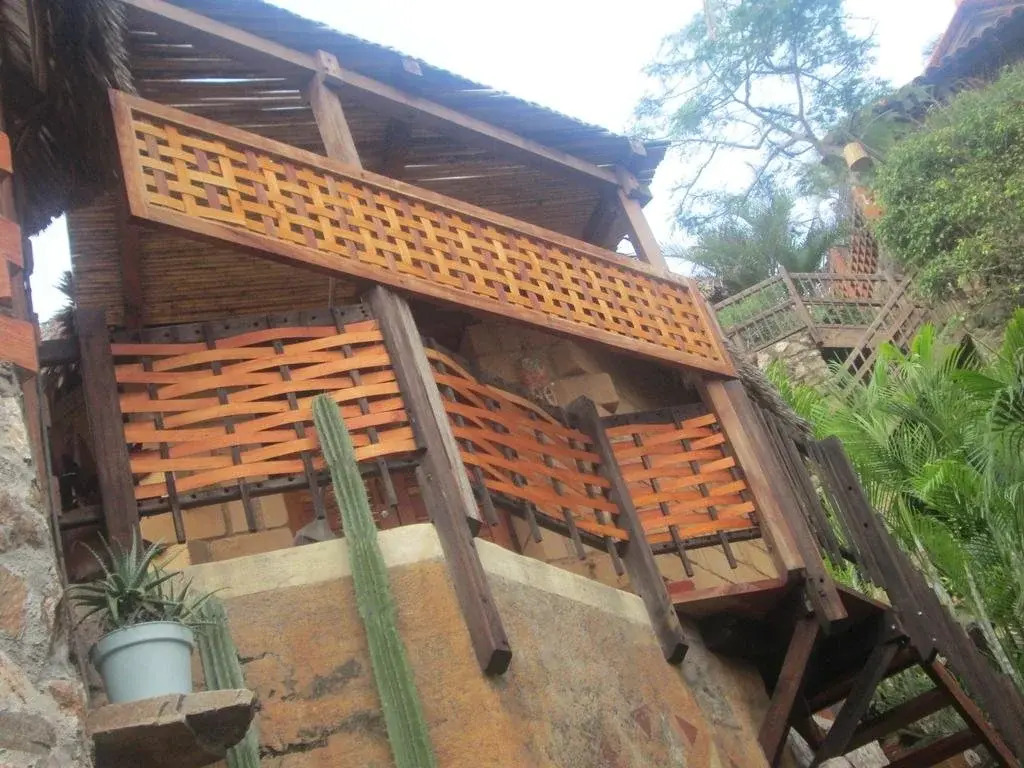 LA LOMA LINDA, Bungalows y Yoga