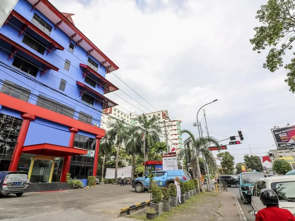 NIDA Rooms Ratulangi 17 Trans Studio