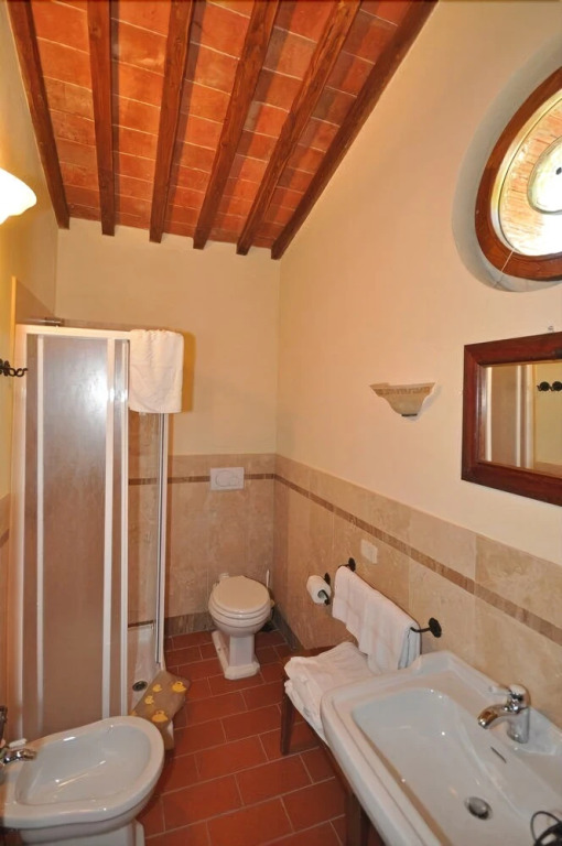 Villa Casentino by PosarelliVillas