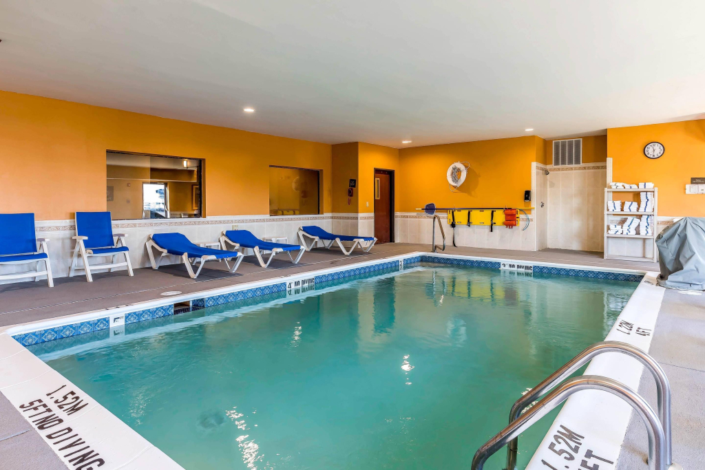 Comfort Suites Fort Wayne North