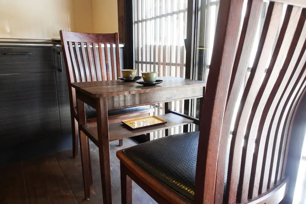 Toho-Bijin House