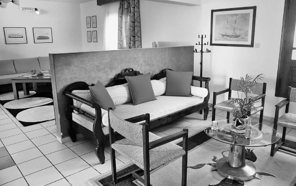 Portiani Hotel