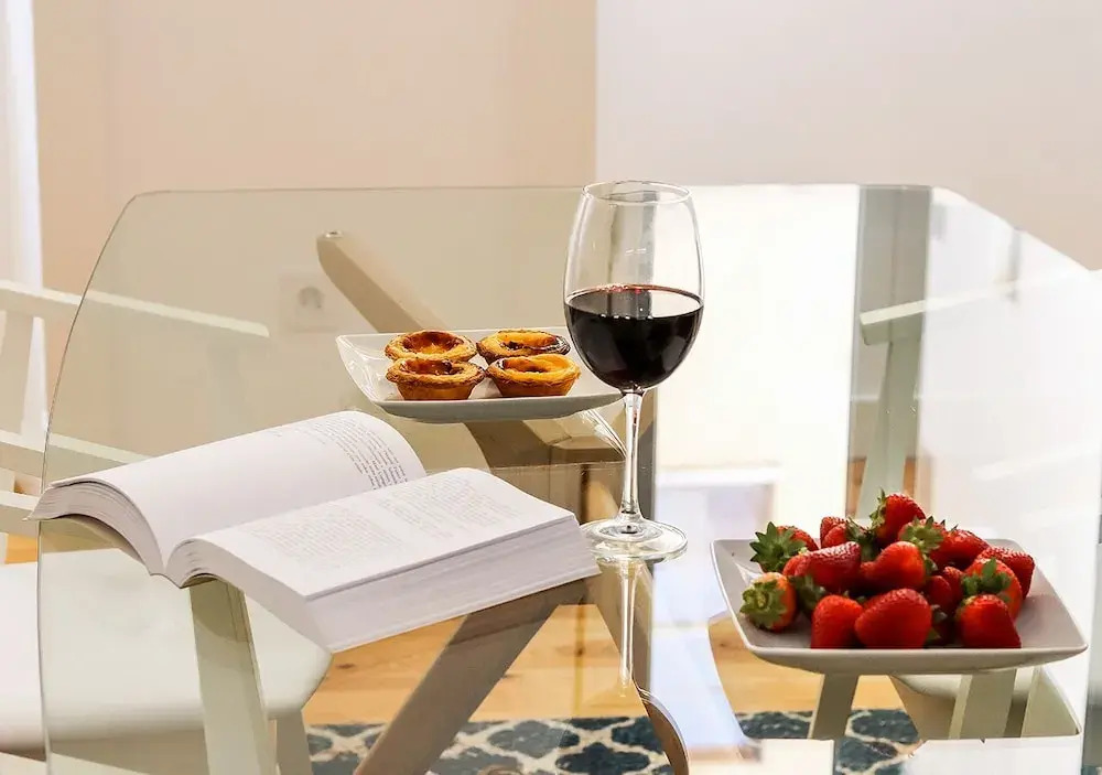 JOIVY Polished 1BR Apt, close by Avenida da Liberdade