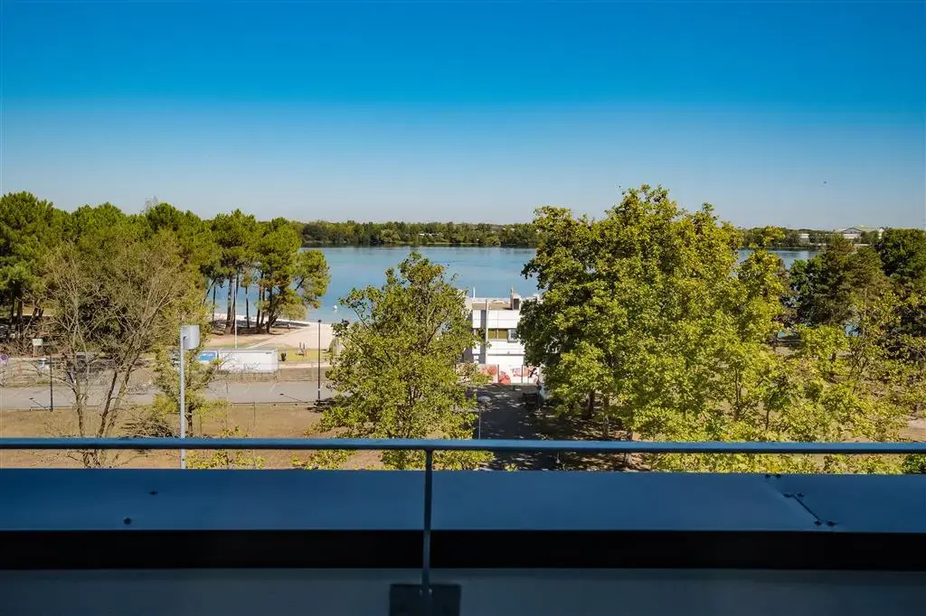 ibis Styles Bordeaux Lac Bruges