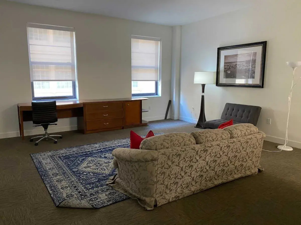 Great Value 1 Bedroom Apartment! Fast Wifi!