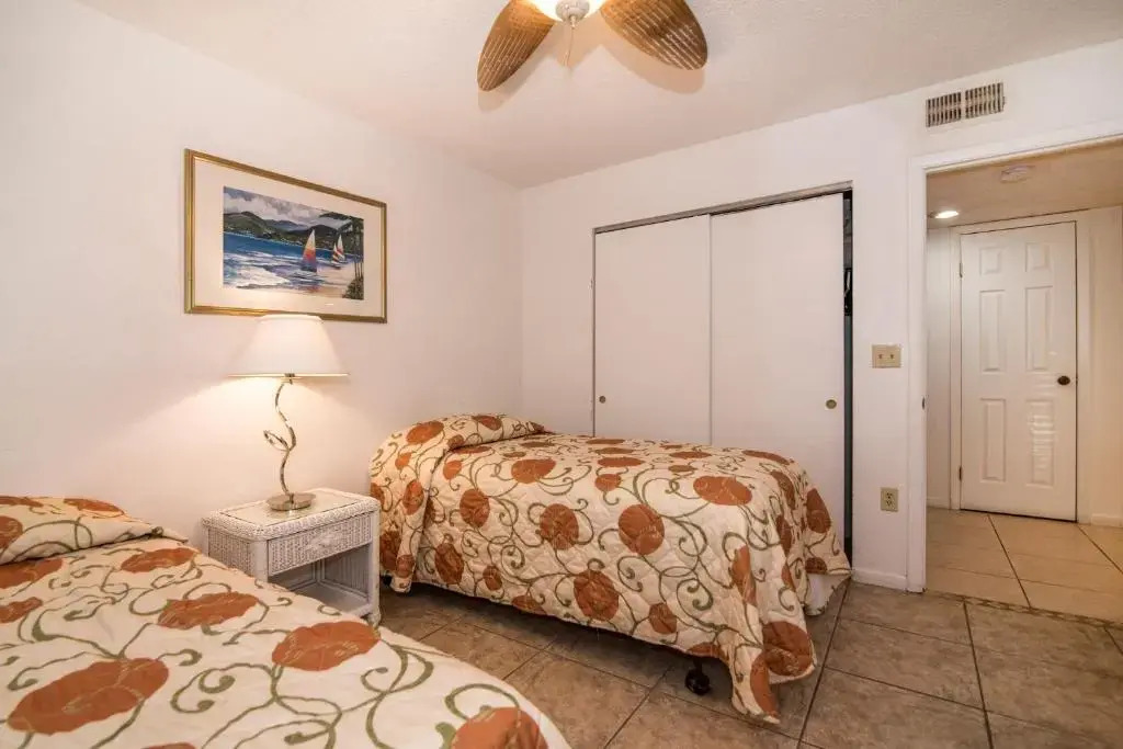Luxury Shorewalk Water Front 2 Bedroom 2 Bathroom 3Mins IMG 5 Mins Beach