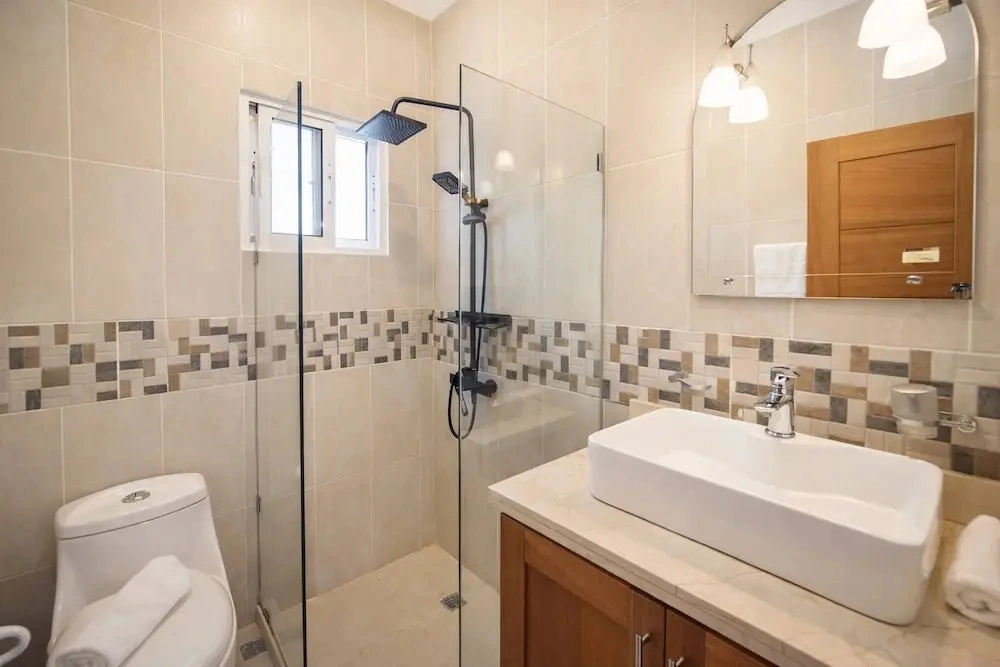 CDC 6 - 1BR Apt With Pool & Cigar Bar Lounge