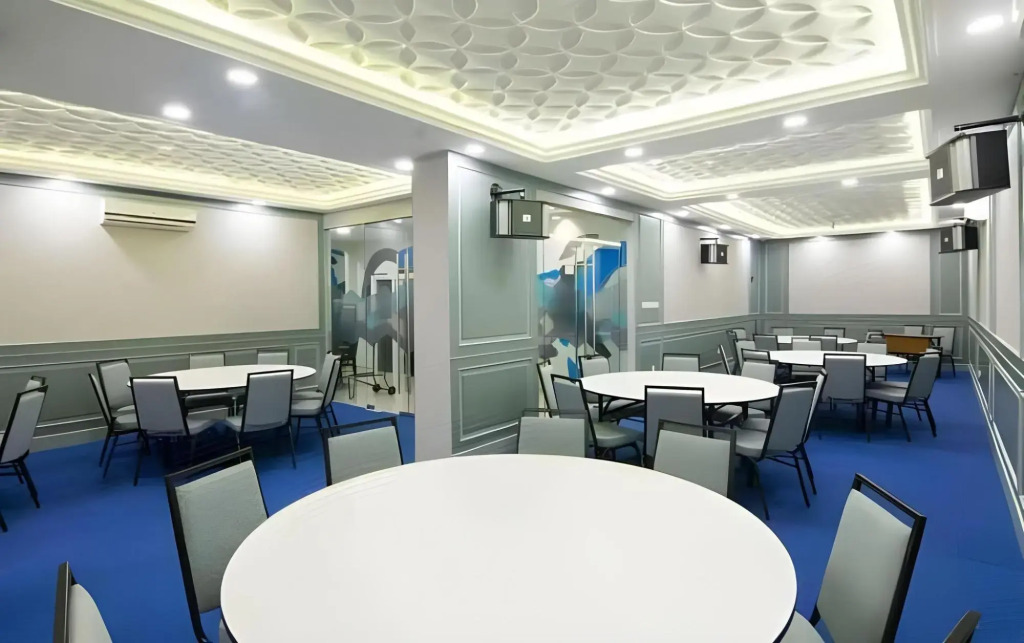 Versa Hotel