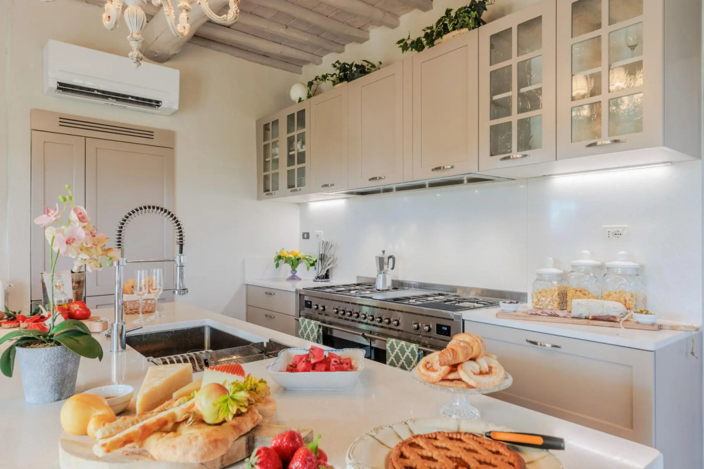 Villa Noa a Private Retreat With View