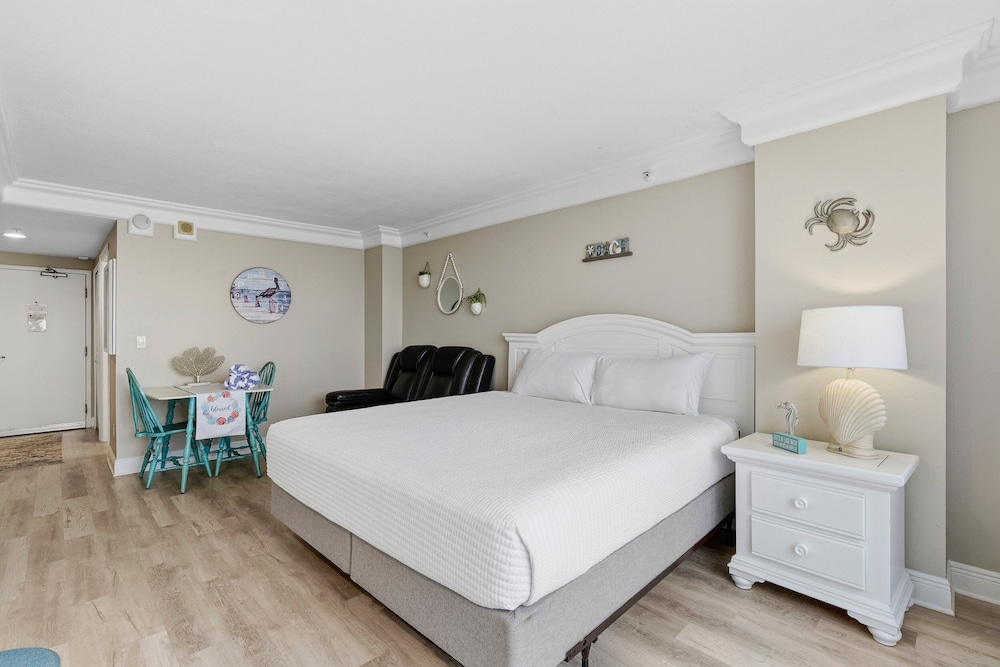 Daytona Beach Resort 1004