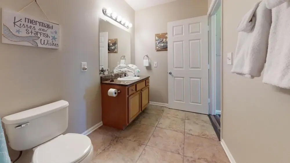 Colony Club U4 - Southern Gulf Charm
