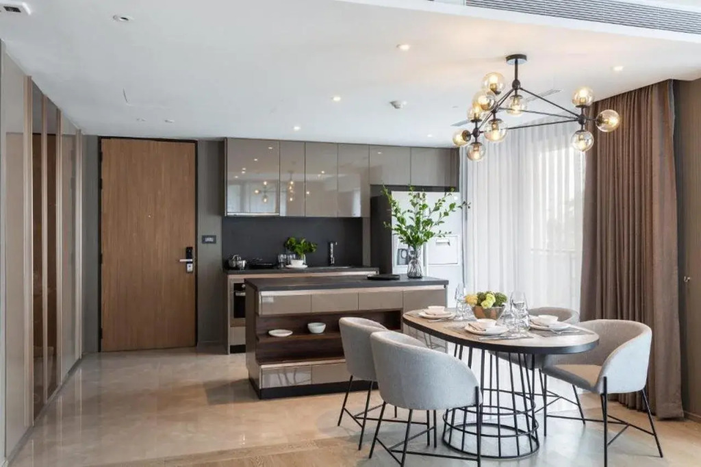 Walton Suites Sukhumvit