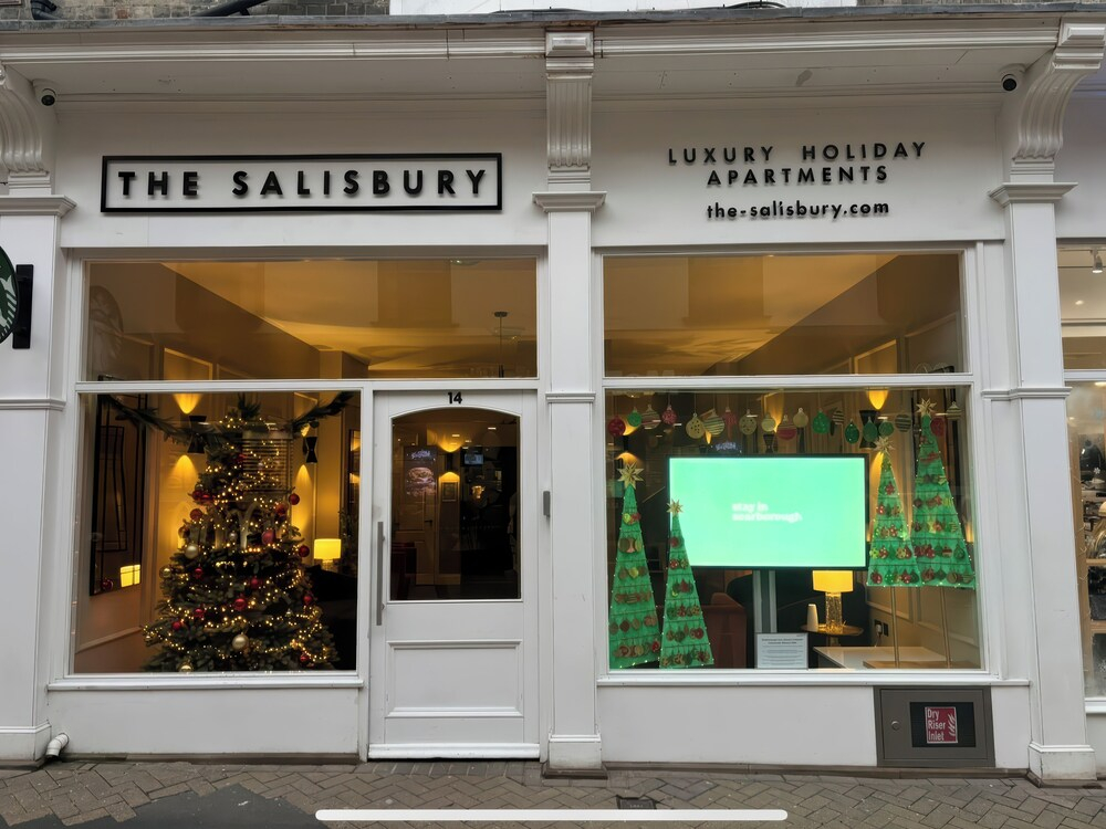 The Salisbury - 1 Bedroom Apartment