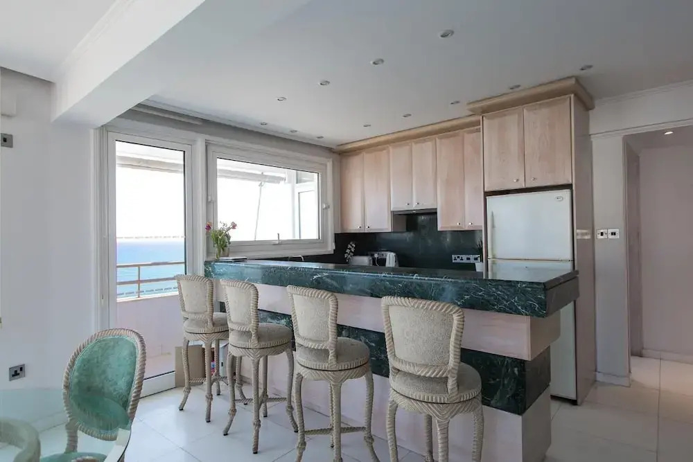 Laila's Seaview Penthouse Apartments