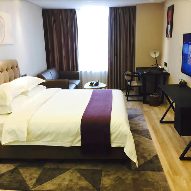 Aimu International Hotel (Zhengzhou East Railway Station Exhibition Center)