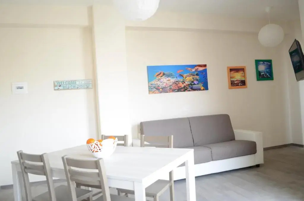 Fondachello Beach House 2