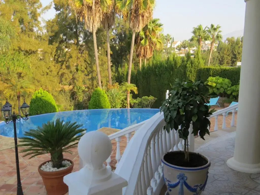 Spacious 700m2 villa, Golfers paradise.