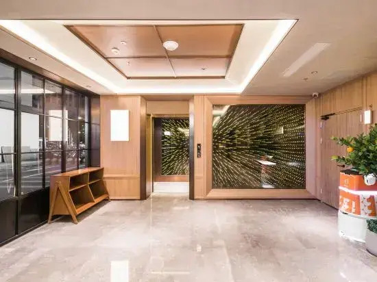 Orange Hotel (Shenzhen Longhua Dalang Commercial Center)