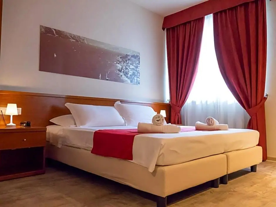Hotel Venezia Park - ENJOY HOLIDAY