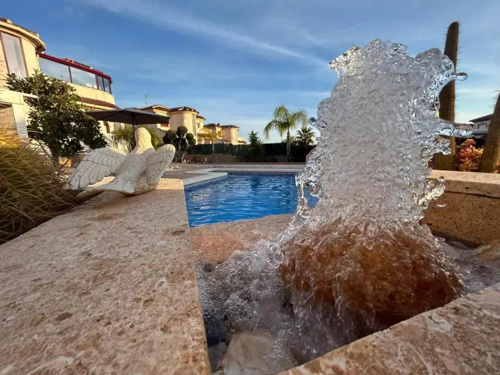 Maikran Premium Fantastic Family Villa with Pool
