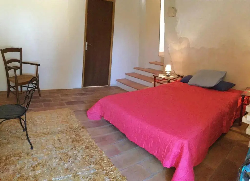 Ferme provençale traditionnelle avec piscine privée, dans un site naturel exceptionnel en campagne de Maussane les Alpilles, 8 personnes, LS1-314 MARCA