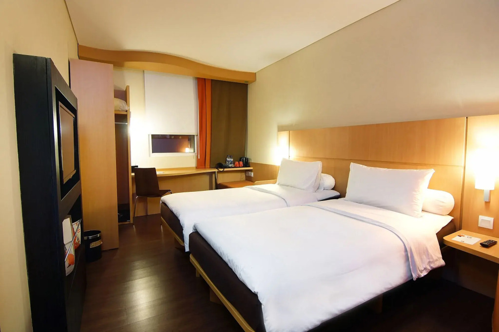 Ibis Surabaya City Center