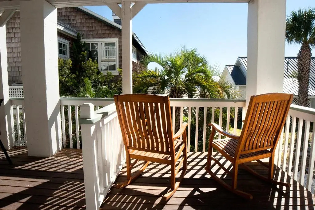 DeSoto Beach Terraces