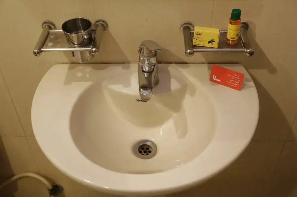 FabHotel Karol Bagh Main Market