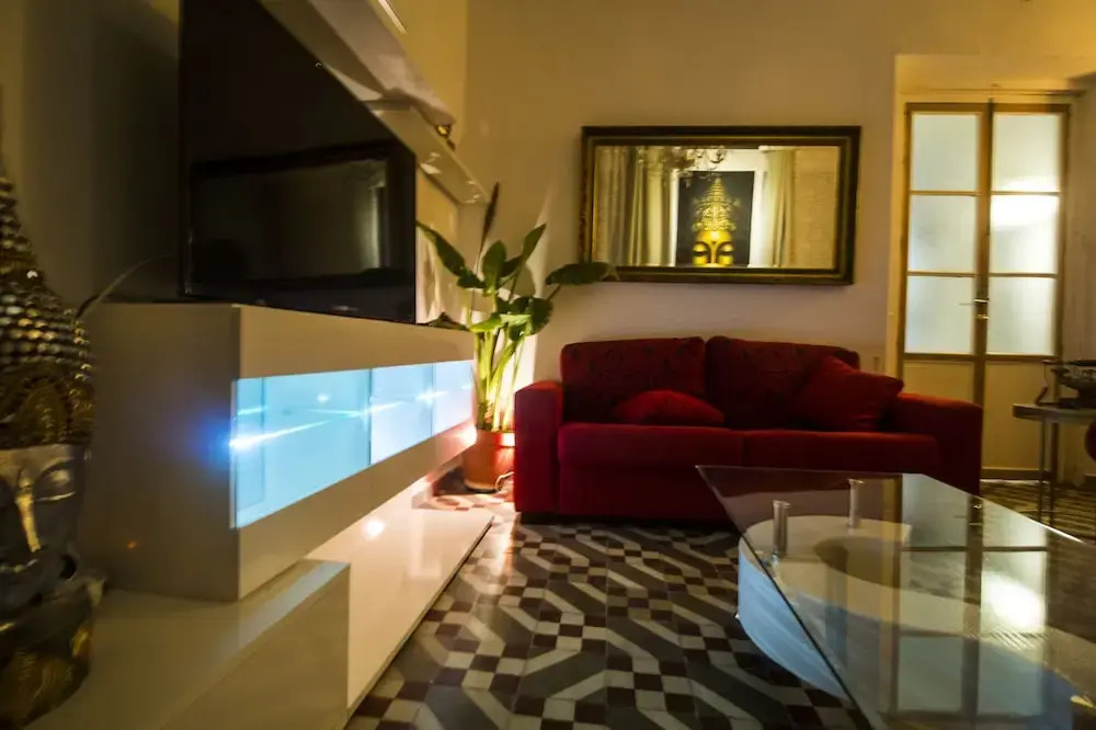 SimplyHosted Casa Buda